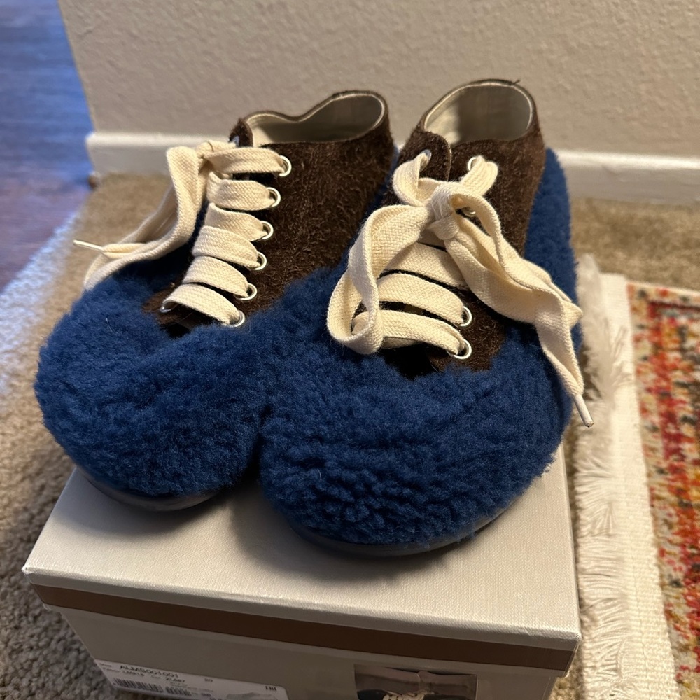 Marni Fuzzy Sneaker